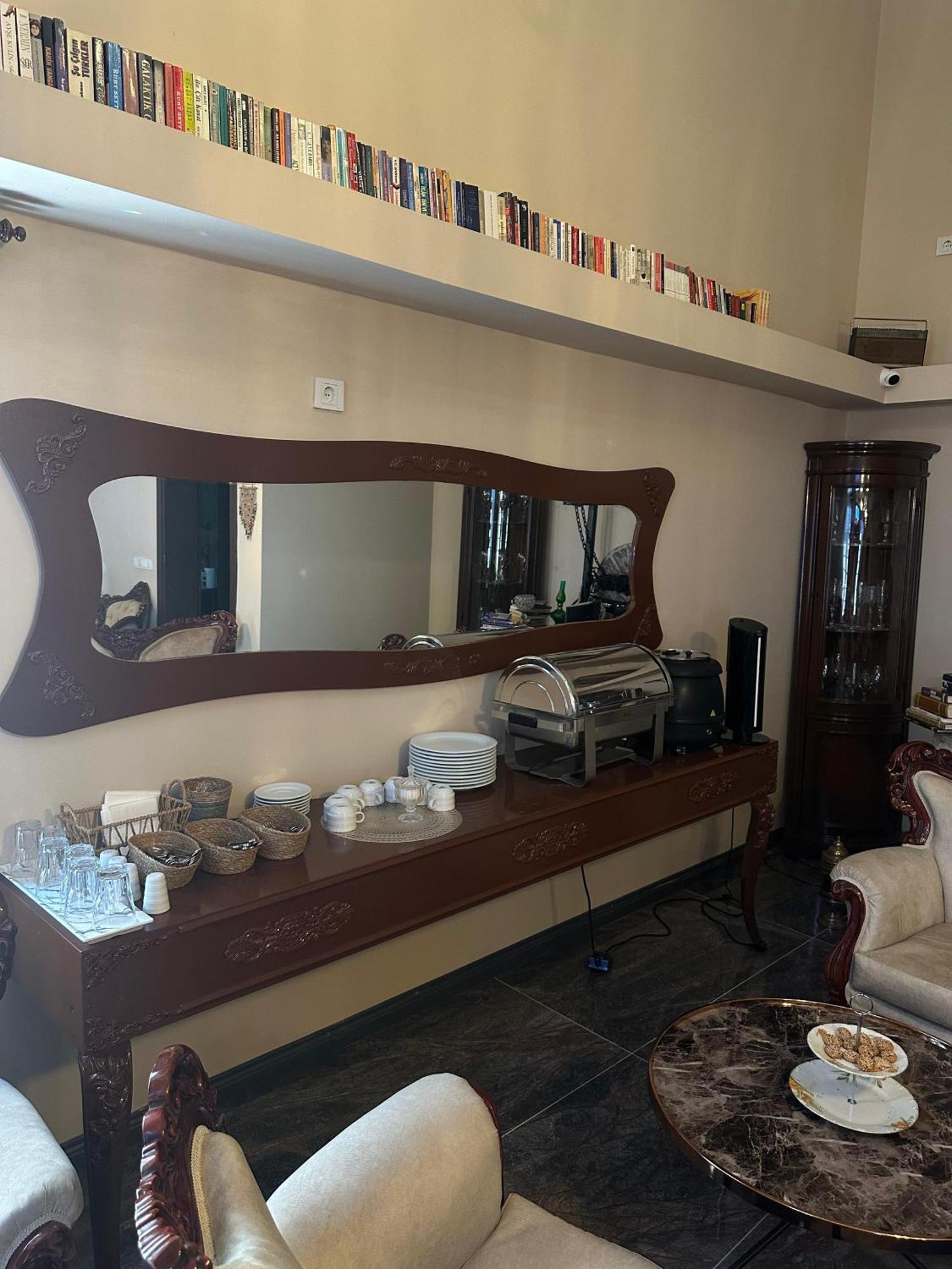 Loost Town Inn Hotel Antalya Eksteriør bilde