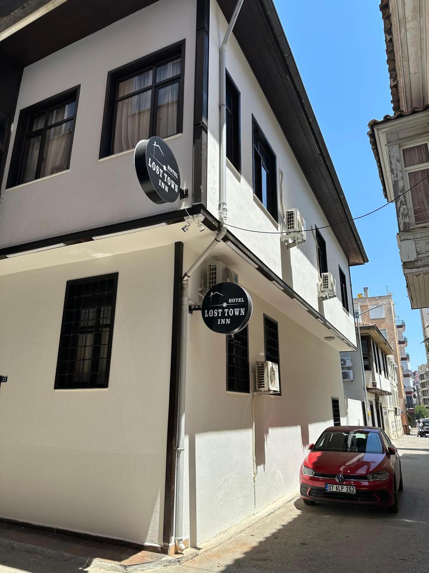 Loost Town Inn Hotel Antalya Eksteriør bilde